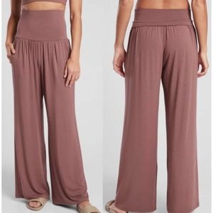 Athleta Wide Leg Studio Pant Tawny Rose Size Medium